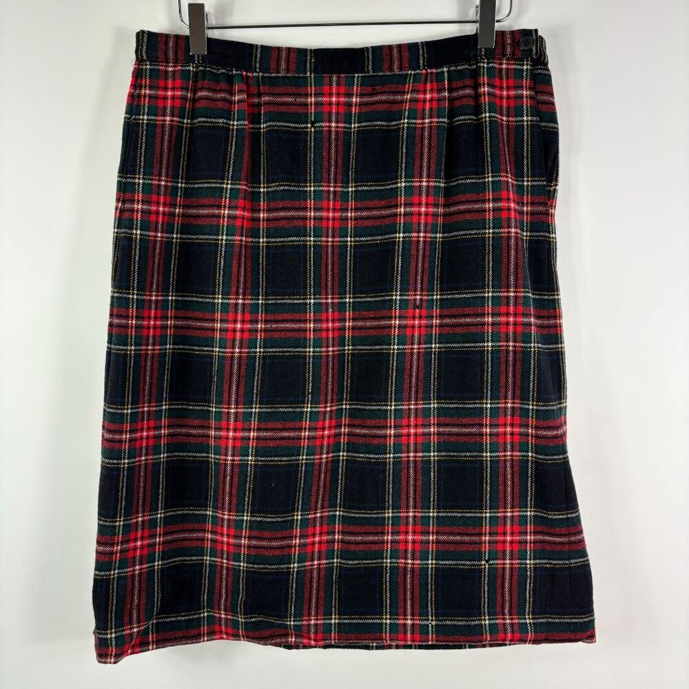Vintage Pendleton Skirt 30 Black Stewart tartan plaid DISTRESSED goth academia